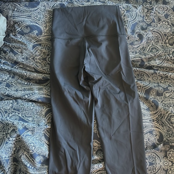 Aerie Offline High Waisted Navy Leggings - Picture 2 of 4